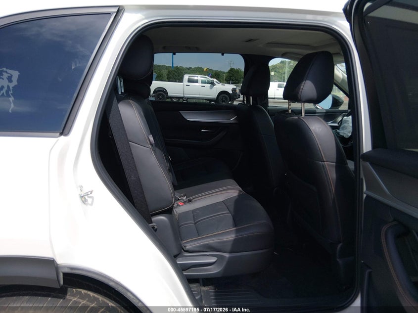 2025 Mazda Cx-70 3.3 Turbo Premium Package VIN: JM3KJDHD1S1115991 Lot: 45597195