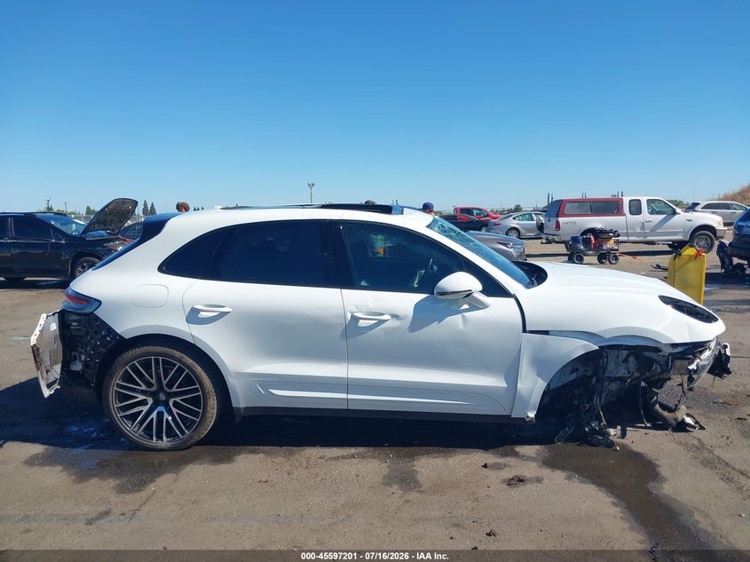 2022 Porsche Macan VIN: WP1AA2A52NLB07921 Lot: 45597201