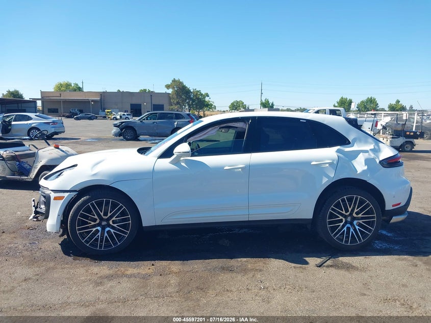 2022 Porsche Macan VIN: WP1AA2A52NLB07921 Lot: 45597201
