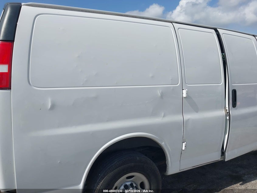 2019 Chevrolet Express 2500 Work Van VIN: 1GCWGAFG7K1146747 Lot: 45597230
