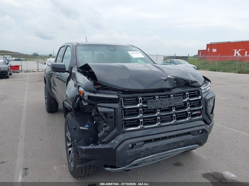 2026 GMC CANYON auction photo 6