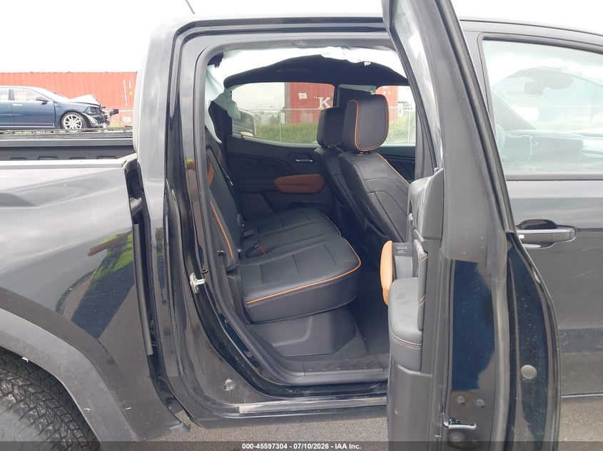 2026 GMC CANYON auction photo 8