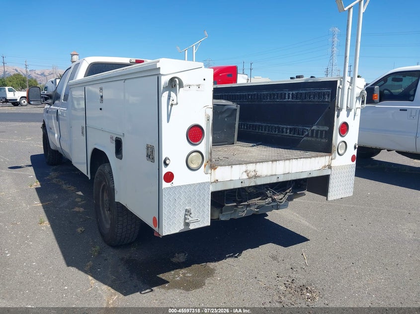 2003 FORD F-350 auction photo 3