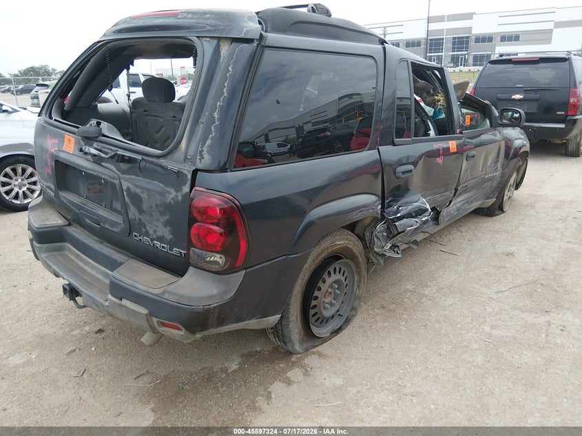 2003 CHEVROLET TRAILBLAZER EXT auction photo 4