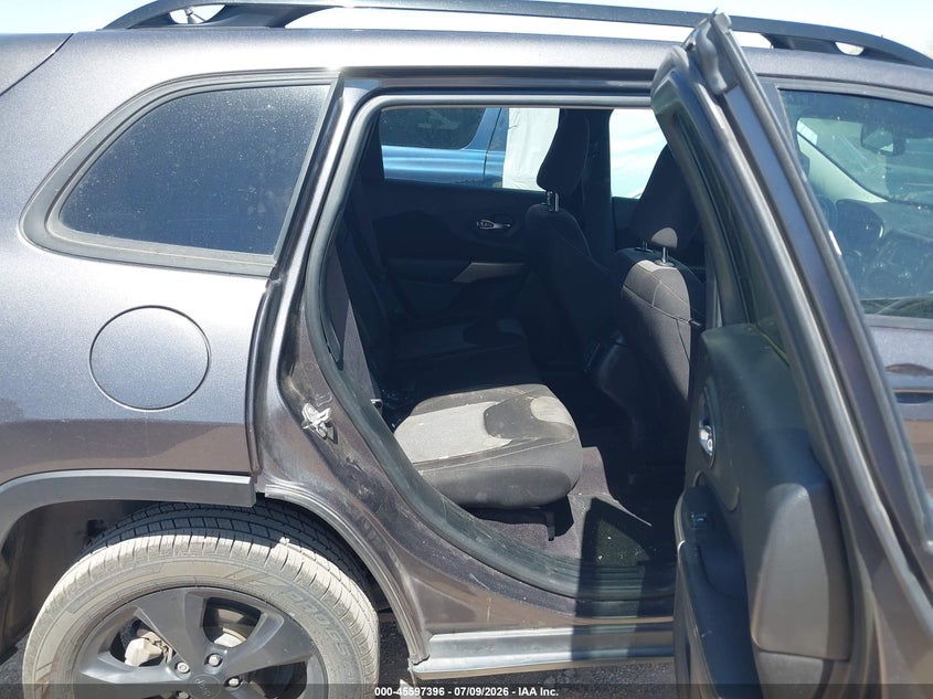 AtlanticExpress - Jeep Cherokee