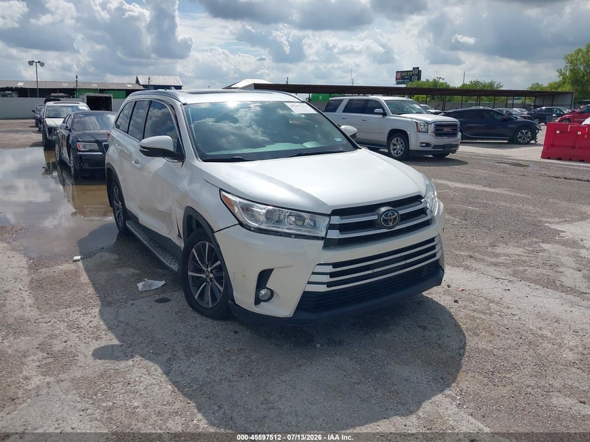 TOYOTA HIGHLANDER - zdjęcie 1