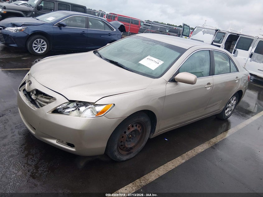 2007 Toyota Camry, Удар спереди, IAAI, VIN 4T1BE46K87U187030 — фото 2