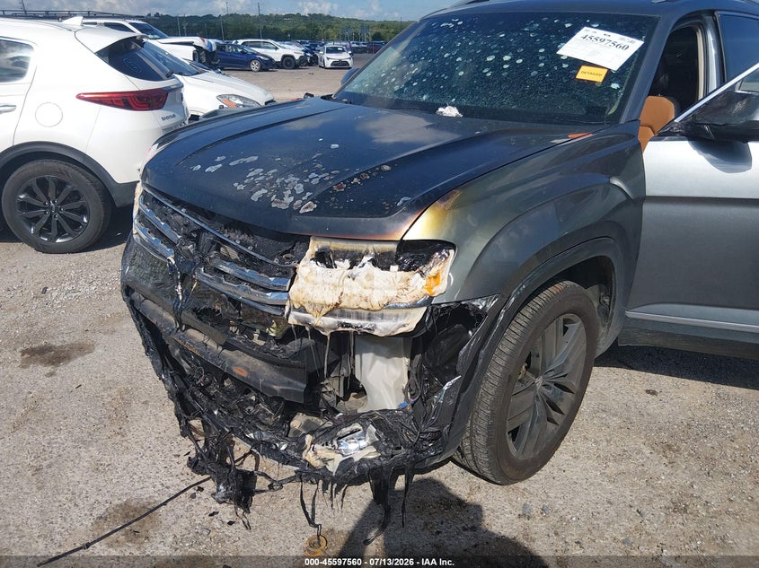 2019 Volkswagen Atlas 3.6L V6 Sel Premium VIN: 1V2NR2CA8KC544404 Lot: 45597560