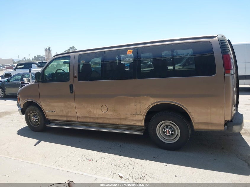2001 GMC Savana Standard VIN: 1GJGG25R511117817 Lot: 45597613