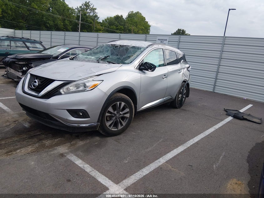 2017 Nissan Murano, Rollover, IAAI, VIN 5N1AZ2MG1HN114709 — photo 2