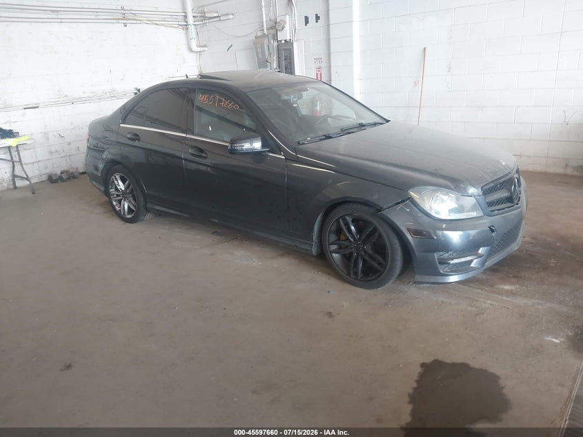 2013 Mercedes-benz C 300