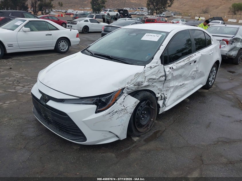 2025 Toyota Corolla, Left & Right Side, IAAI, VIN 5YFB4MDEXSP264281 — photo 2