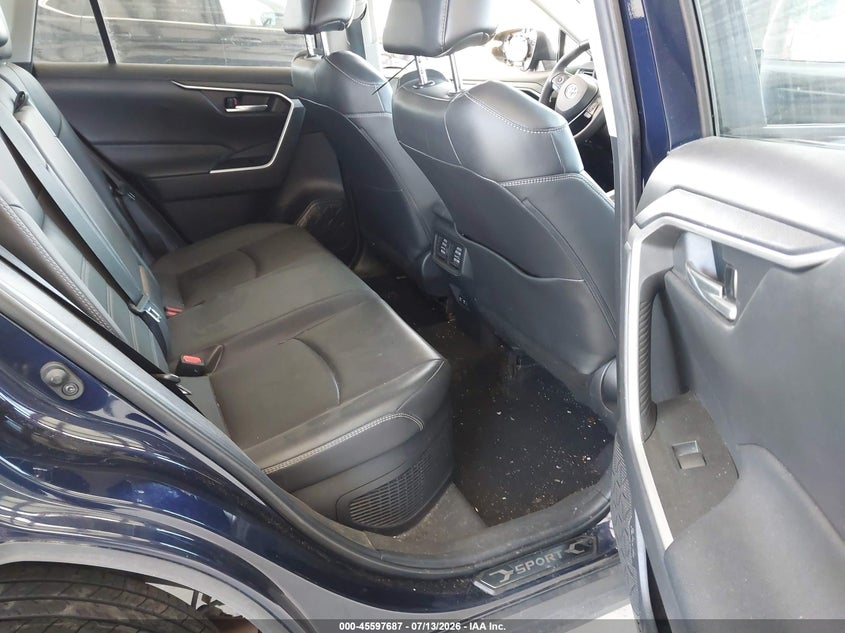 AtlanticExpress - Toyota RAV4 Hybrid