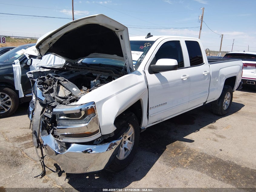 2019 CHEVROLET SILVERADO 1500 LD auction photo 2