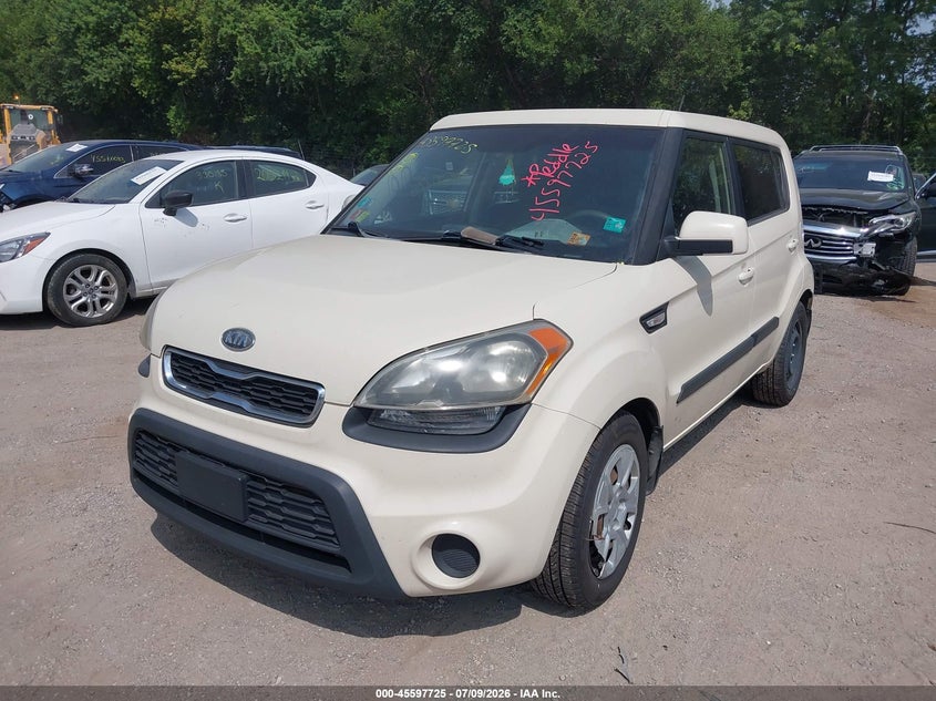 2012 Kia Soul KNDJT2A51C7464220 photo 1