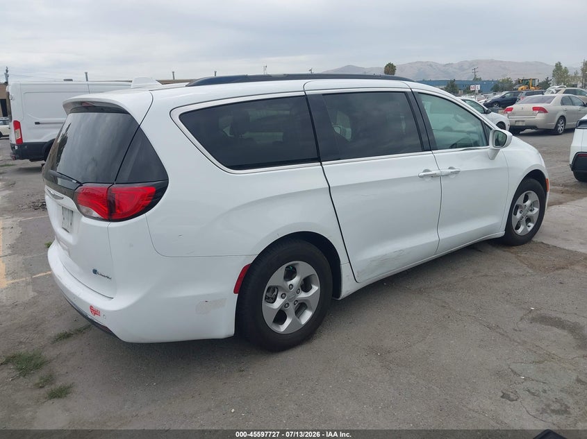 Vin: 2c4rc1l74hr764352, lot: 46096105, chrysler pacifica hybrid premium 20174
