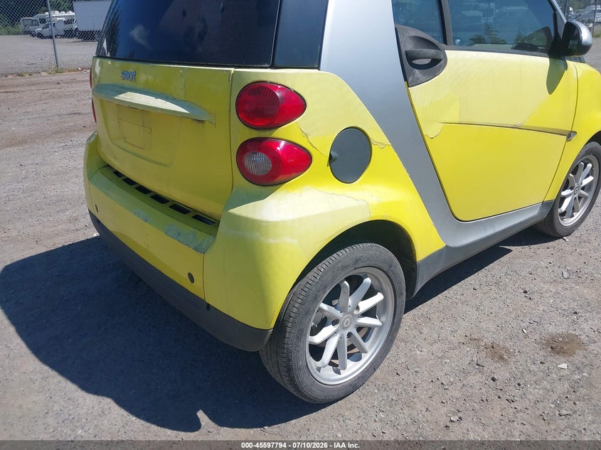 2008 Smart Fortwo Passion/Pure VIN: WMEEJ31X38K121896 Lot: 45597794