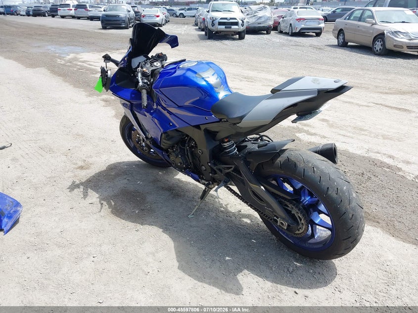 2020 YAMAHA YZFR1 auction photo 3