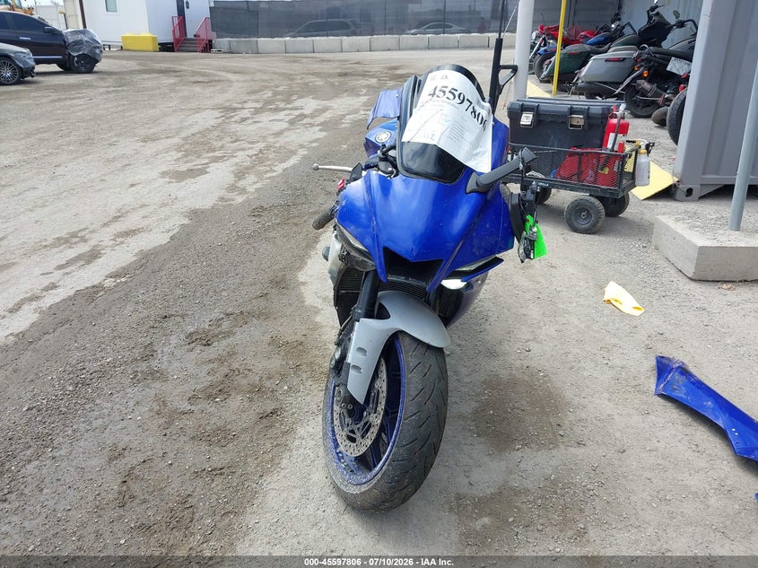 2020 YAMAHA YZFR1 auction photo 5