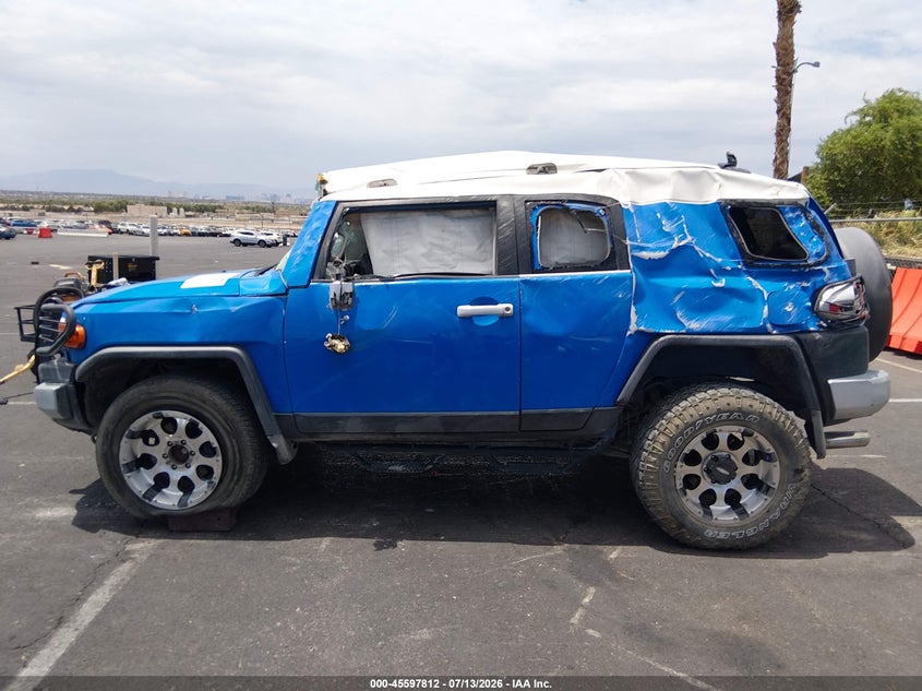 2007 Toyota Fj Cruiser VIN: JTEZU11FX70006057 Lot: 45597812