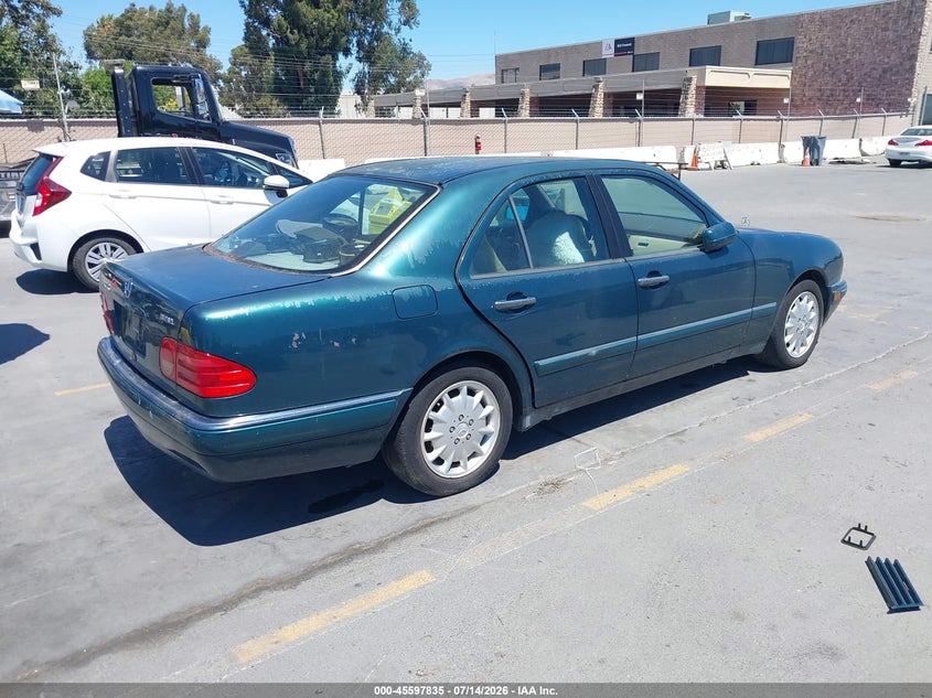 AtlanticExpress - Mercedes-Benz E-Class