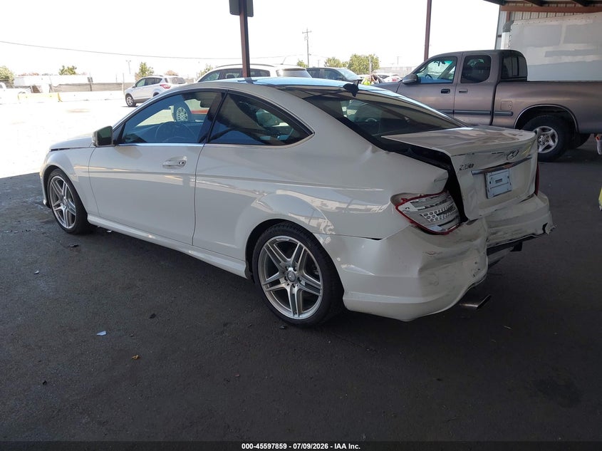 2013 MERCEDES-BENZ C 250 auction photo 3