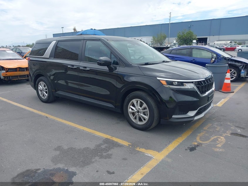 Vin: kndnb4h3xp6207394, lot: 46096238, kia carnival mpv lx seat package 2023 img_1