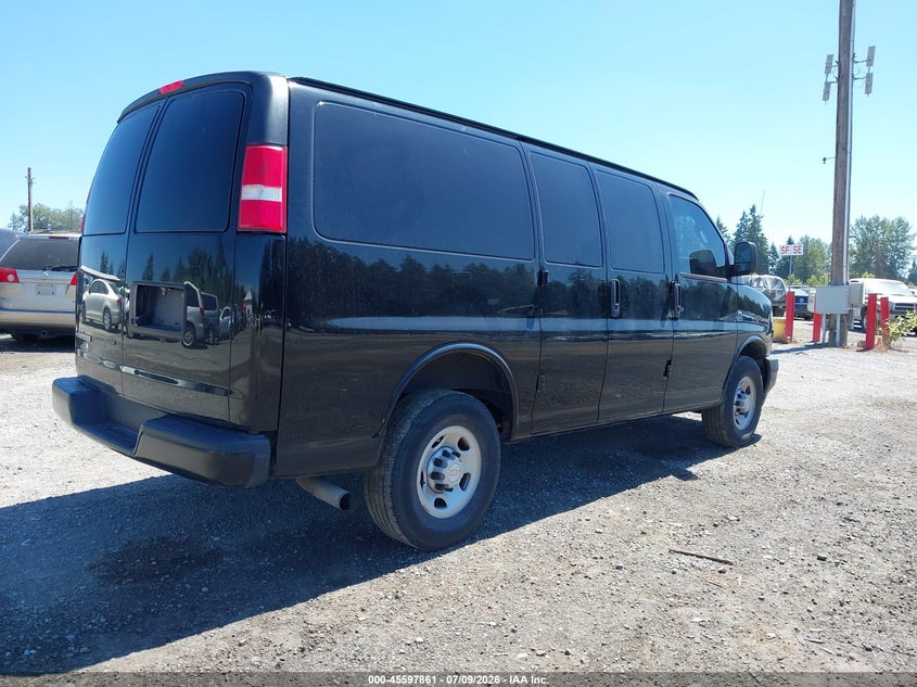 2018 CHEVROLET EXPRESS 2500 auction photo 4
