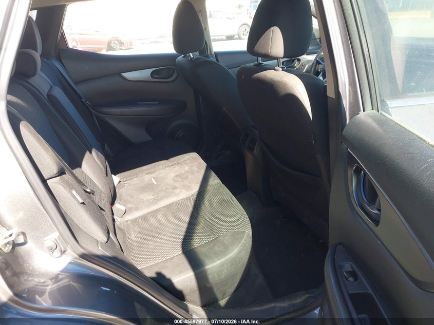 2021 NISSAN ROGUE SPORT auction photo 8