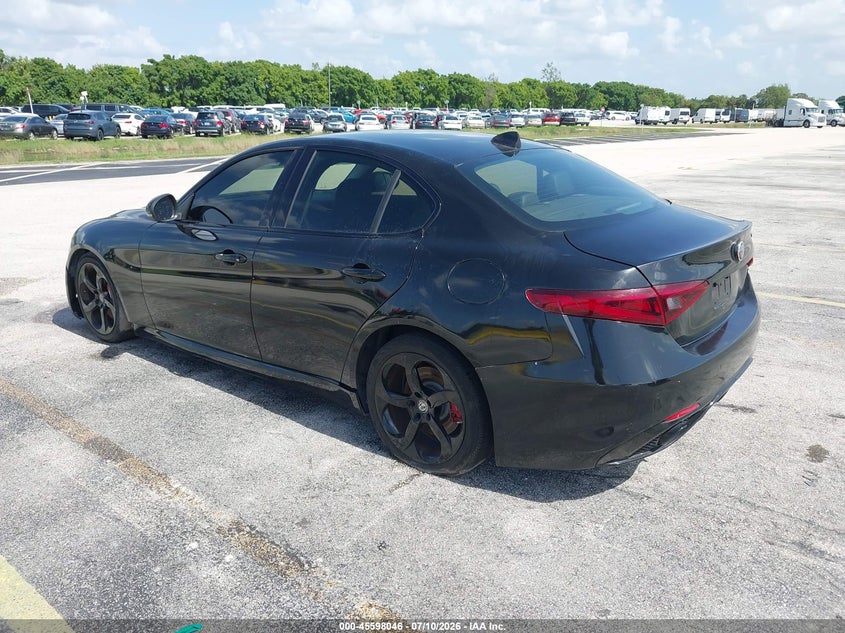 2018 ALFA ROMEO GIULIA auction photo 3