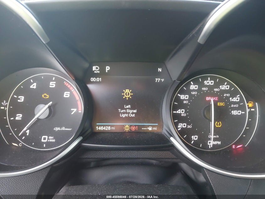 2018 ALFA ROMEO GIULIA auction photo 7