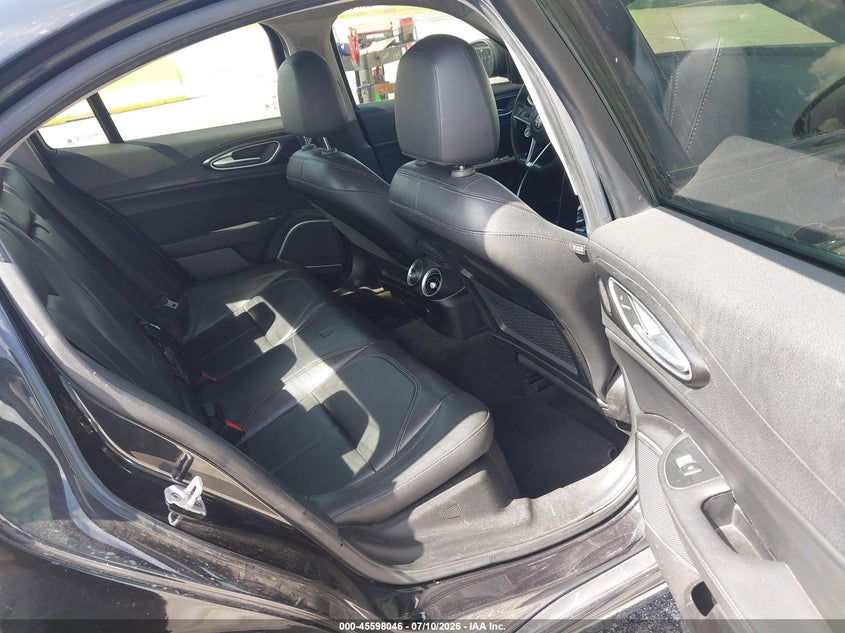 2018 ALFA ROMEO GIULIA auction photo 8