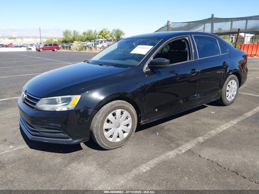 2015 VOLKSWAGEN JETTA auction photo 2