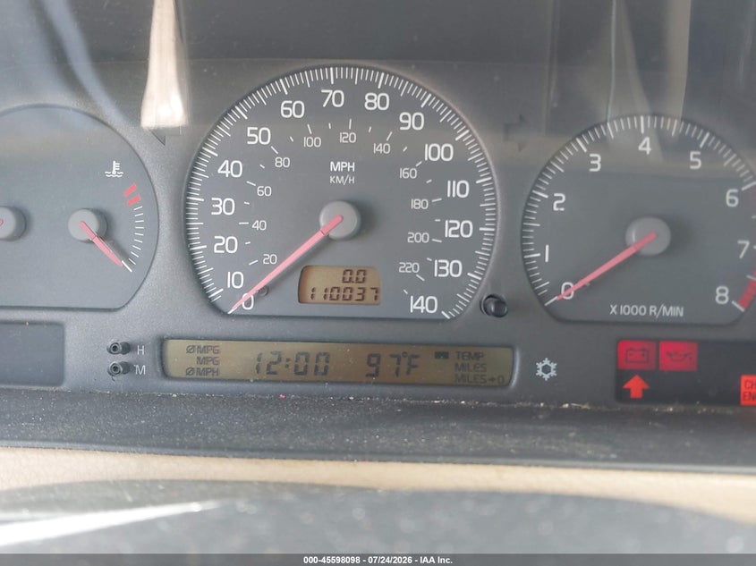 2004 VOLVO C70 auction photo 7
