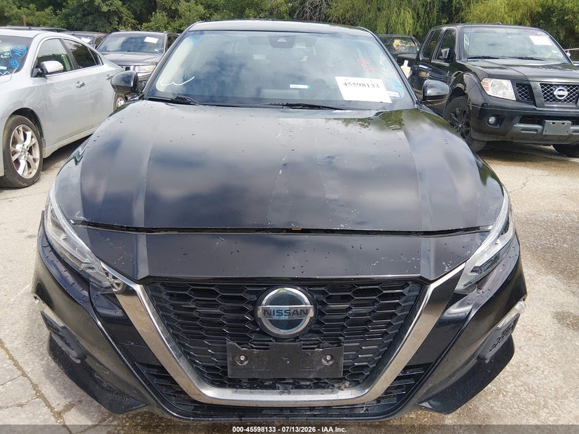 AtlanticExpress - Nissan Altima