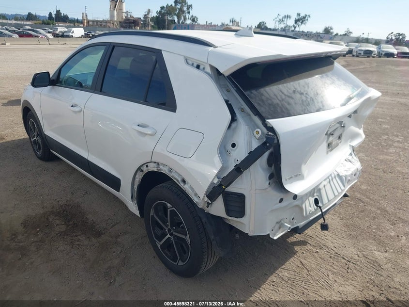Vin: kndcp3le9r5146981, lot: 46096699, kia niro lx 20243