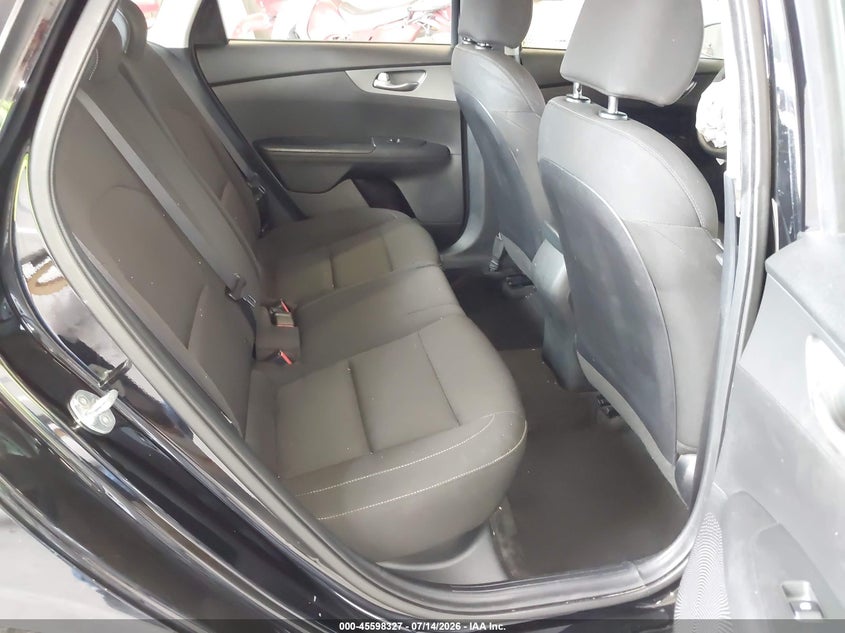 2021 Kia Forte Lxs VIN: 3KPF24AD7ME377161 Lot: 45598327