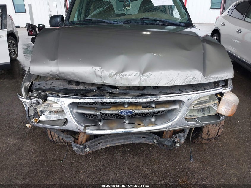2000 Ford Explorer Xlt VIN: 1FMZU63X6YZC45296 Lot: 45598360