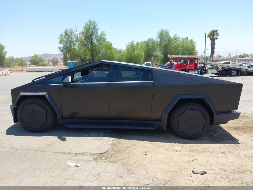 2024 Tesla Cybertruck Cyberbeast VIN: 7G2CEHEE7RA037282 Lot: 45598392