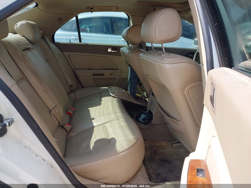 2009 CADILLAC STS auction photo 8