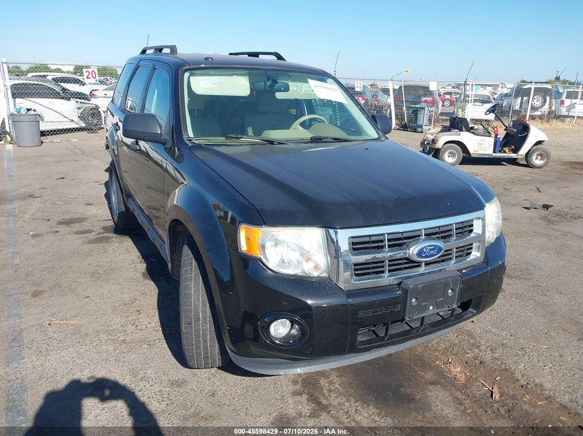Vin: 1fmcu0d77bkb65586, lot: 46096851, ford escape xlt 2011 img_1