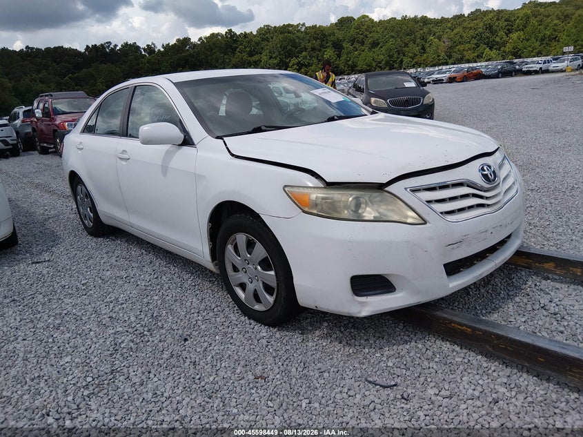 2011 TOYOTA CAMRY auction photo 1