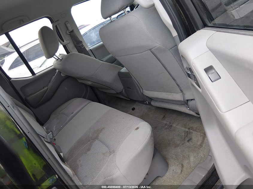 2018 NISSAN FRONTIER auction photo 8
