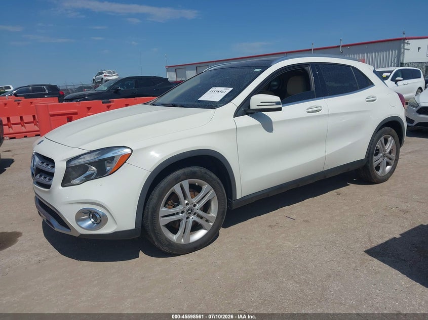 2018 MERCEDES-BENZ GLA 250 auction photo 2