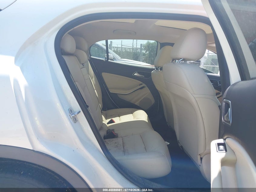 2018 MERCEDES-BENZ GLA 250 auction photo 8