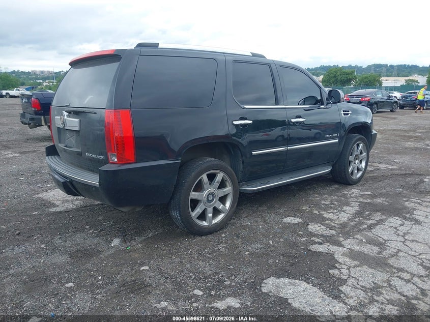 2008 Cadillac Escalade VIN: 1GYFK638X8R263641 Lot: 45598621