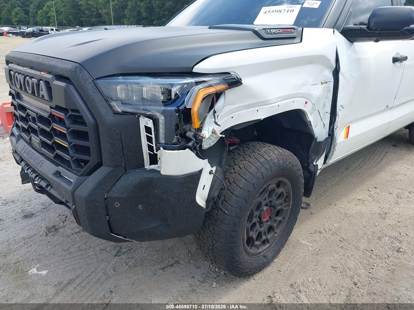 2024 TOYOTA TUNDRA HYBRID auction photo 6
