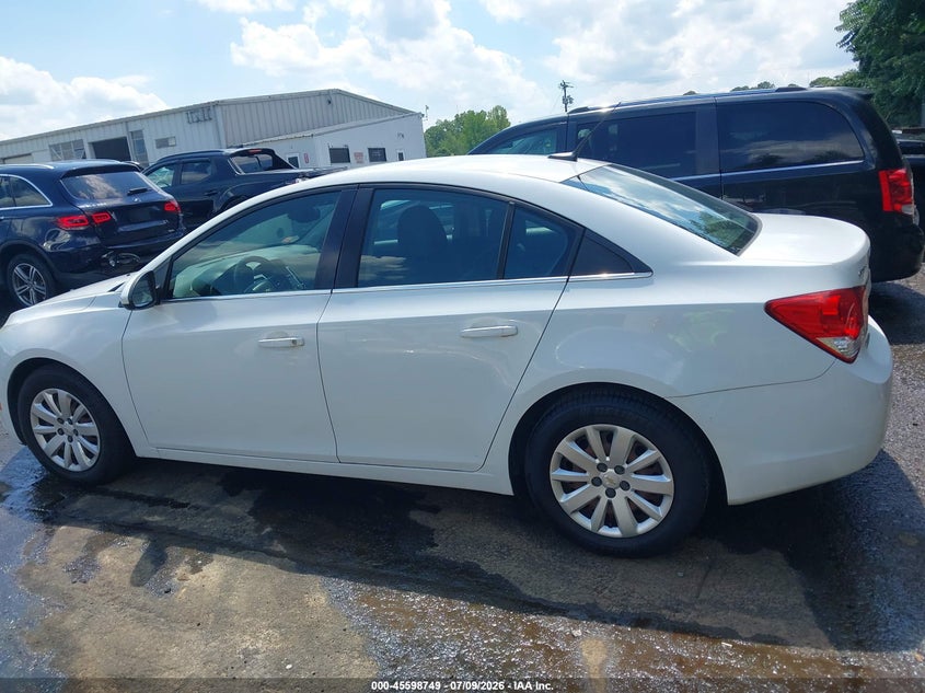 CHEVROLET CRUZE 2011 VIN 1G1PF5S98B7267864