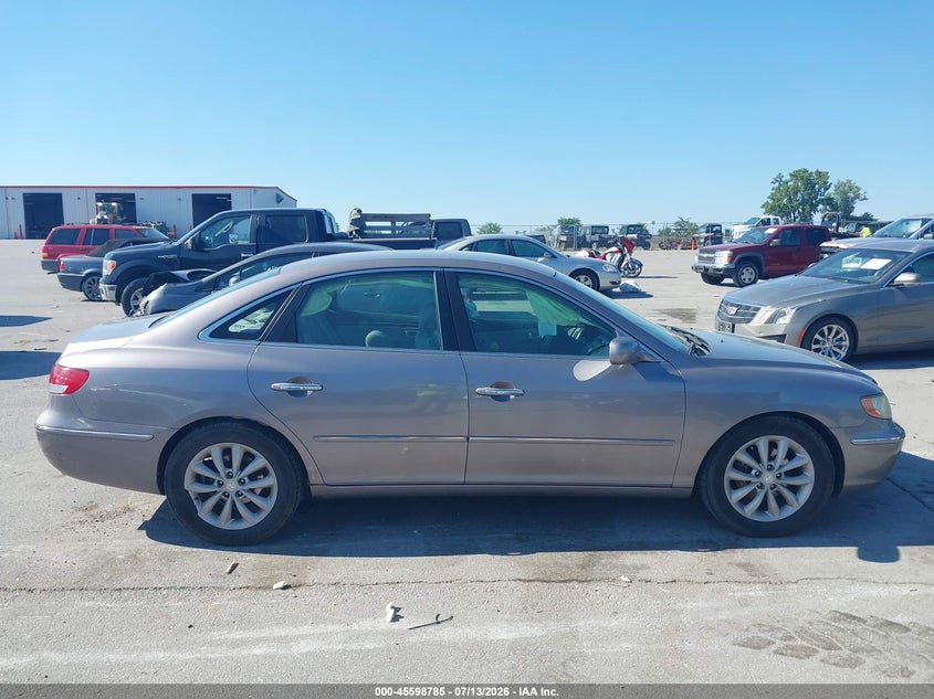 2006 Hyundai Azera Limited/Se VIN: KMHFC46F96A060393 Lot: 45598785