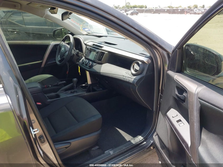 2018 TOYOTA RAV4 auction photo 5